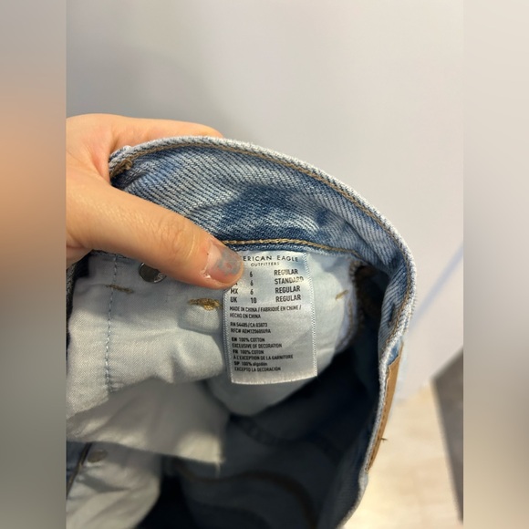 American Eagle High Waisted Straight Leg Jeans - Picture 8 of 10